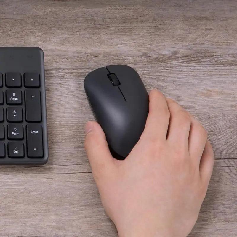 NAVIGATE v1.0 Silent Wireless Rechargeable Mouse – Slim & Portable